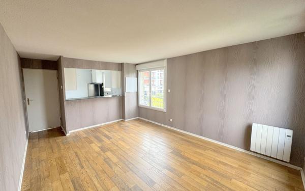 Appartement à vendre    4 pièces •  Bobigny