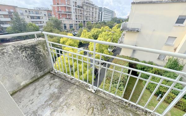 Appartement à vendre    4 pièces •  Bobigny