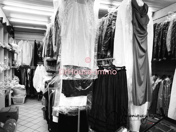 Commerce à vendre 5 pièces de 100 m²