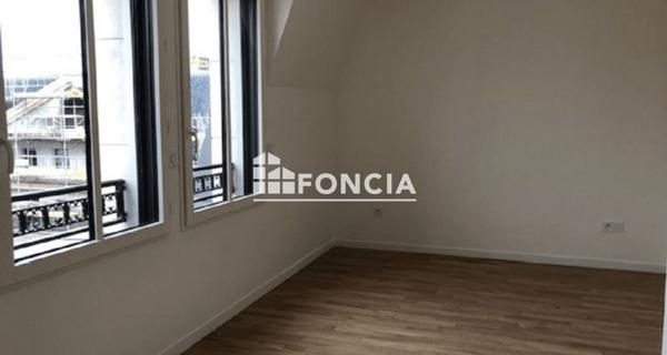 Location Maison 6 pièces 138.91 m² - Clamart 92140