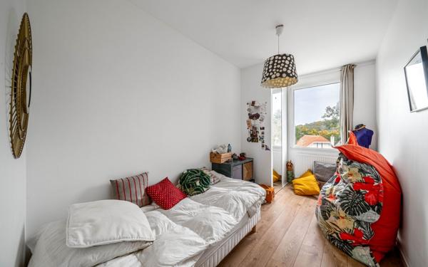 Maison à vendre    7 pièces • 190 m2 Chaville