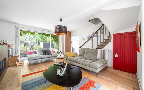 Maison à vendre    7 pièces • 190 m2 Chaville