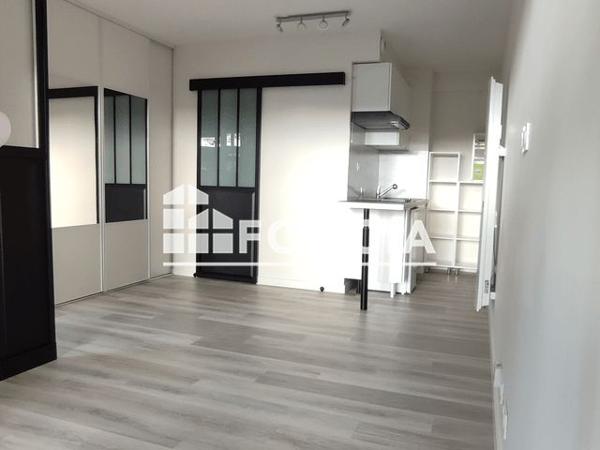 Location Studio 21.09 m² - 52 RUE APPOLINE Saint Martin De Boulogne 62280