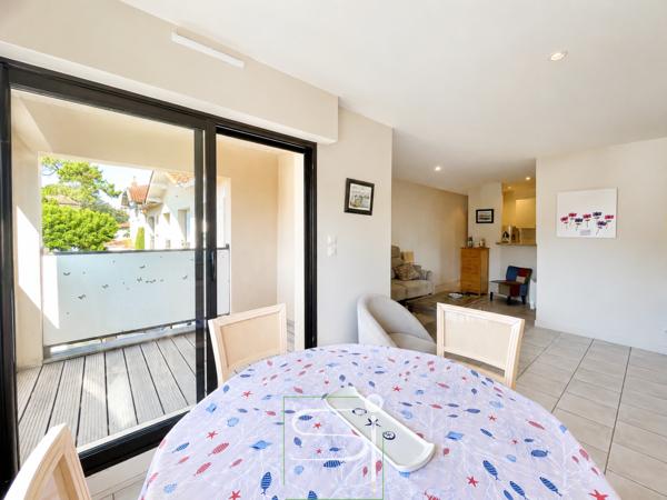 Appartement
                                                                                                                                                                                                                                                                                                                        2 pièce(s)                                                                                                                                                                                                          1 chambre(s)                                                                                                                                                                                                          48  m²