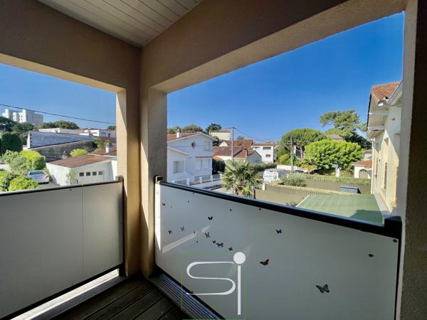 Appartement
                                                                                                                                                                                                                                                                                                                        2 pièce(s)                                                                                                                                                                                                          1 chambre(s)                                                                                                                                                                                                          48  m²