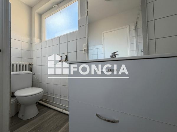 Location Appartement 3 pièces 81.15 m² - 74 RUE SALVAN DE SALIES Albi 81000