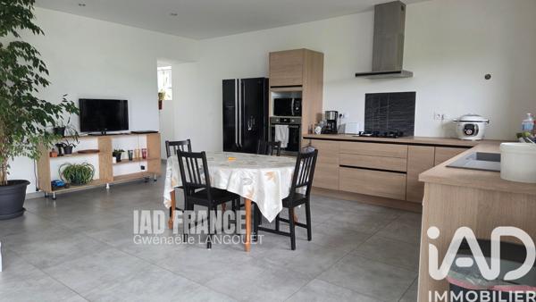 Maison à vendre 5 pièces 164,29 m² La Chapelle-Fleurigné