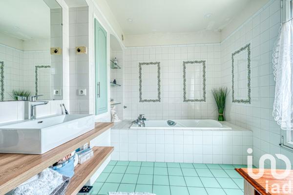 Maison à vendre 7 pièces 220 m² Esbly