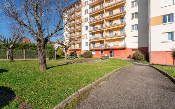 Appartement à vendre    4 pièces • 84,73 m2 Villefranche-sur-Saône