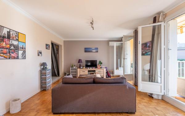 Appartement à vendre    4 pièces • 84,73 m2 Villefranche-sur-Saône