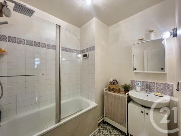 Appartement F3 à vendre  3 pièces - 68,11 m2 ELANCOURT - 78