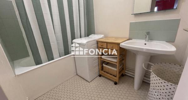 Location Appartement meublé 3 pièces 62.8 m² - Créteil 94000