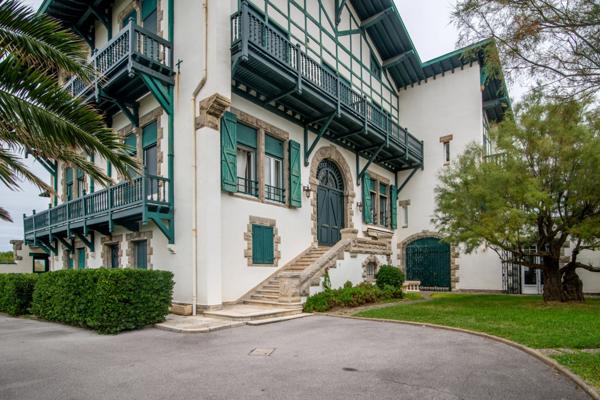 Duplex d’exception avec vue océan – Biarritz – 3 pièces – 73 m² Carrez - Visite interactive disponible