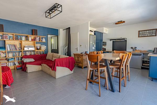Maison 295 310 € Ambarès-et-Lagrave 4 p 87 m² DPE A