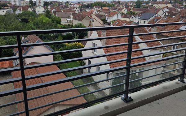 Appartement à vendre    2 pièces • 50 m2 Fontaine-lès-Dijon