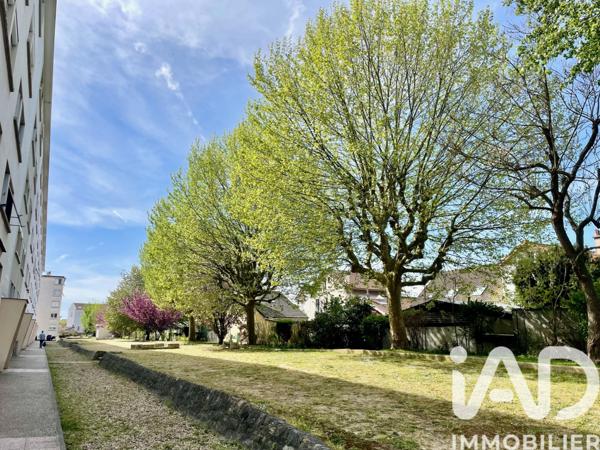 Appartement à vendre 2 pièces 49 m² Champigny-sur-Marne