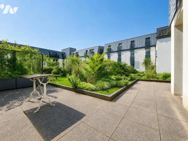NANTES CENTRE Feydeau - Appartement T4 90m² avec terrasses et garage.  