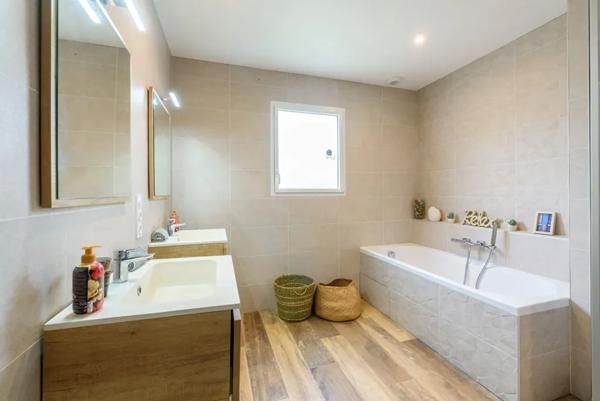 maison 5 pièces 137m² à vendre à Hagetmau