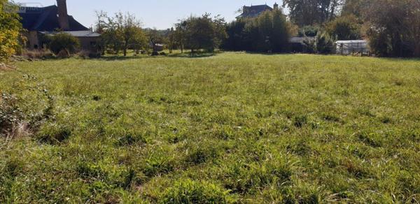 Terrain à Batir à vendre à Noyen-sur-Sarthe dans la Sarthe (72430), ref : 72119-1455