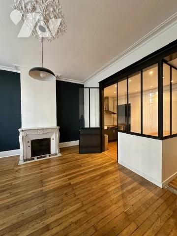 Très beau 3 pièces de caractère à NANCY!