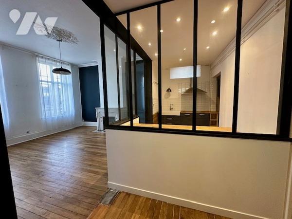 Très beau 3 pièces de caractère à NANCY!