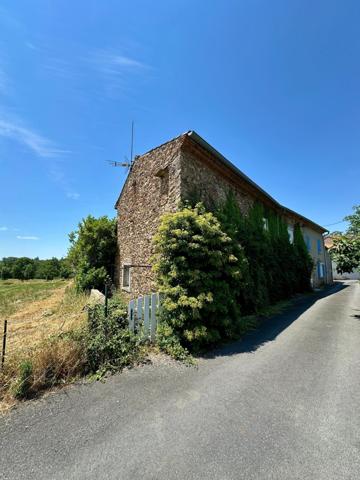 Maison de village en pierre