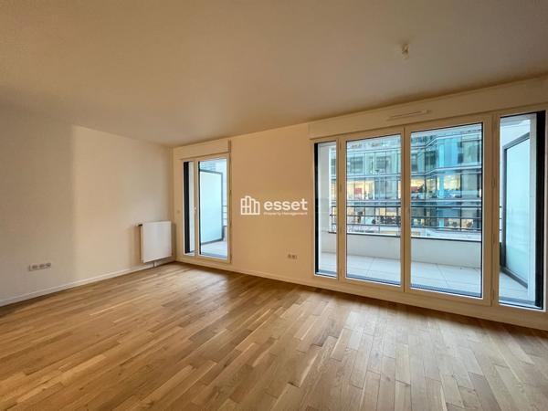 Location Appartement 3 pièces 76.88 m² - Courbevoie 92400