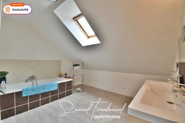 Maison familiale de 196 m² avec 4 chambres, double garage et grand terrain – Beuzeville (27210)