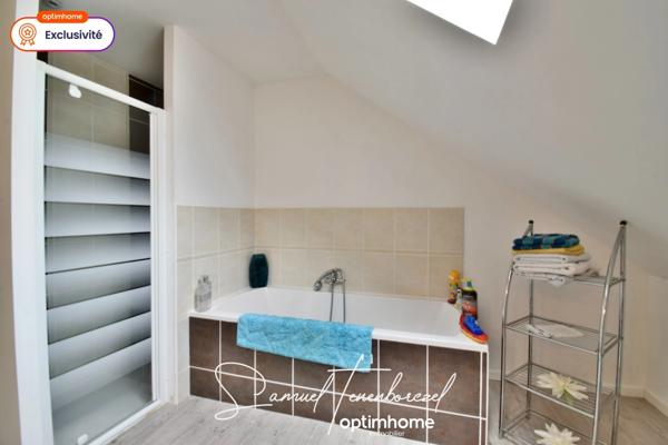 Maison familiale de 196 m² avec 4 chambres, double garage et grand terrain – Beuzeville (27210)