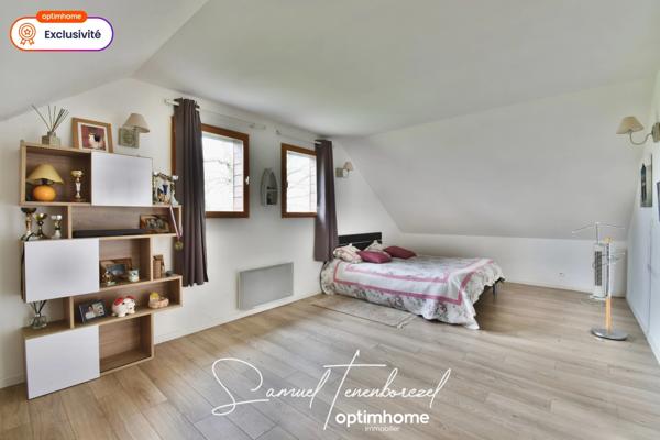 Maison familiale de 196 m² avec 4 chambres, double garage et grand terrain – Beuzeville (27210)