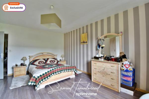 Maison familiale de 196 m² avec 4 chambres, double garage et grand terrain – Beuzeville (27210)