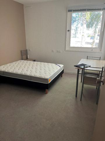 STUDIO MEUBLE Zone Ciale Les Portes du futur -Chasseneuil Du Poitou