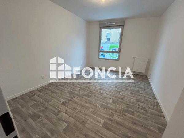 Location Appartement 3 pièces 66 m² - RUE PIERRE MENDES FRANCE Colombelles 14460