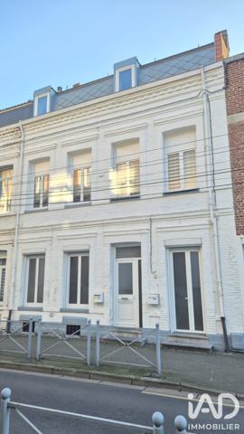 Maison à vendre 8 pièces 198 m² Saint-Amand-les-Eaux