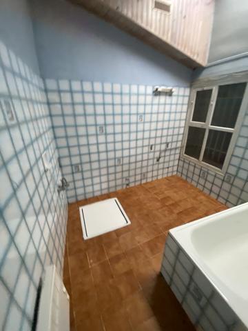 Local professionnel - 200m2 Bram (11150)