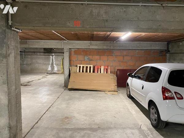 Emplacement de Parking Couvert au Cœur de Bagnères-de-Luchon