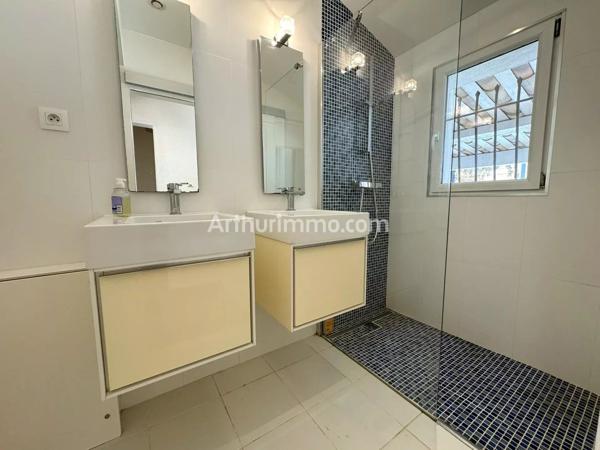 Vente                                                      Maison
                        
                     3 pièces                      47 m2                     à Grimaud