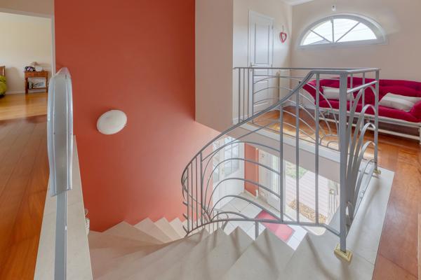 Igny (91430) MAISON 186m2 - 5 CHAMBRES - BEAU TERRAIN - QUARTIER DE LA FERME IGNY