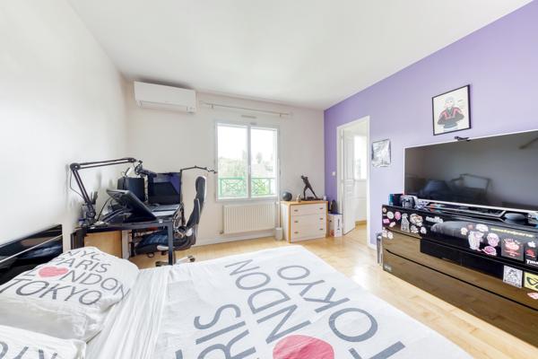 Igny (91430) MAISON 186m2 - 5 CHAMBRES - BEAU TERRAIN - QUARTIER DE LA FERME IGNY