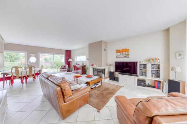 Igny (91430) MAISON 186m2 - 5 CHAMBRES - BEAU TERRAIN - QUARTIER DE LA FERME IGNY