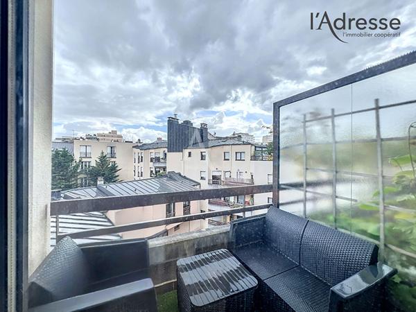 Suresnes Studio de 29m² avec coin nuit - parking