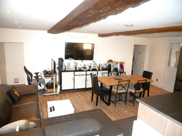 Maison de ville en pierre 7 pièces – 122 m² habitables – Cessieu