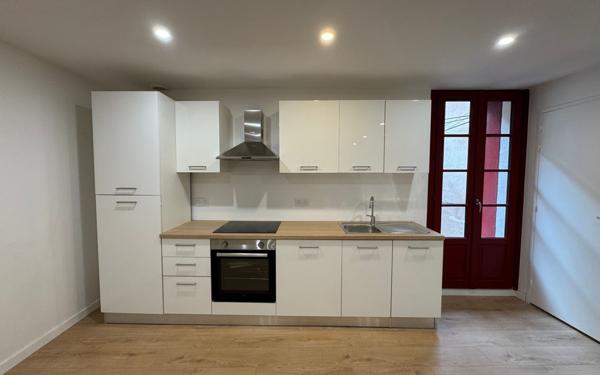 Maison à vendre    4 pièces •  Pézenas