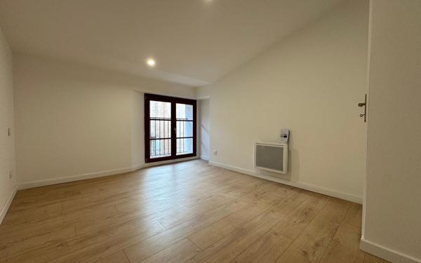 Maison à vendre    4 pièces •  Pézenas