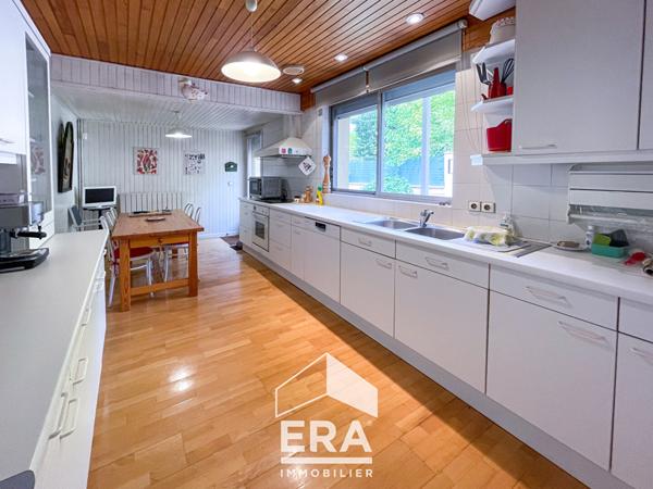 Maison Albi-fac 238 m2 avec garage jardin et piscine