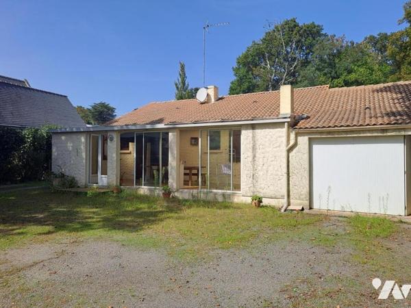 A VENDRE à ST JEAN DE BOISEAU - Maison 3 chambres avec garage sur terrain de 1.148m2
