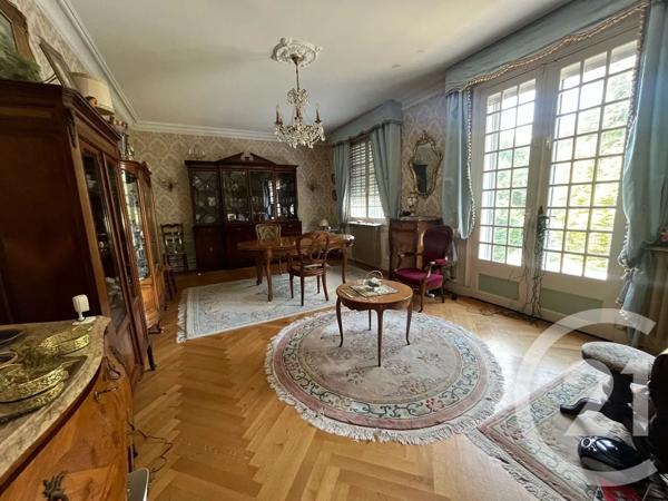 Maison à vendre  8 pièces - 176 m 2   TREILLIERES  - 44