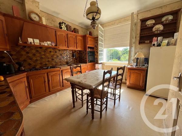 Maison à vendre  8 pièces - 176 m 2   TREILLIERES  - 44