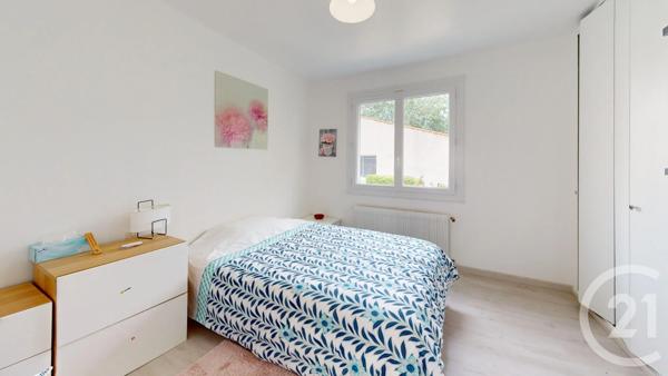 Maison à vendre  4 pièces - 150 m 2   LA TRANCHE SUR MER  - 85