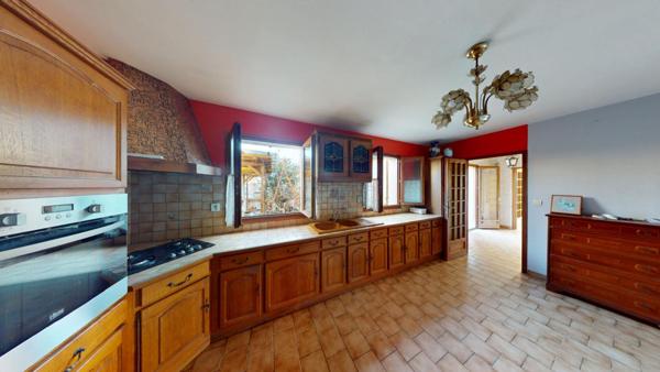 Maison  6 pièce(s) 131 m2